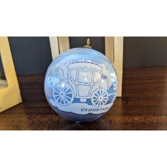 2 Vintage Hallmark Ornaments Love Keepsake & Tree Trimmer Collection 1980 & 1982 - Picture 5 of 10